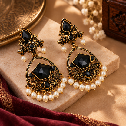 Mehndi Gold Noir Chandeliers
